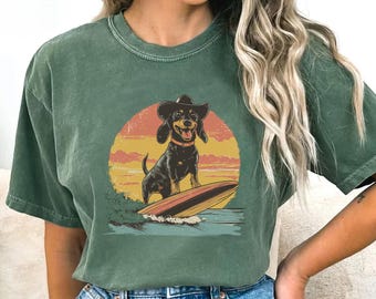 Vintage Dachshund Surf Shirt – Retro Wiener Dog Cowboy Tee, Gift for Dachshund Mom, Dad and Dog Lovers