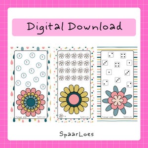 Op de afbeelding: Digitale download met drie kleurrijke kaarten met bloemen- en stippenontwerpen. De kaarten tonen getallen en dobbelsteenpatronen. De tekst "Digital Download" staat bovenaan en "SpaarLoes" onderaan. De achtergrond is roze.