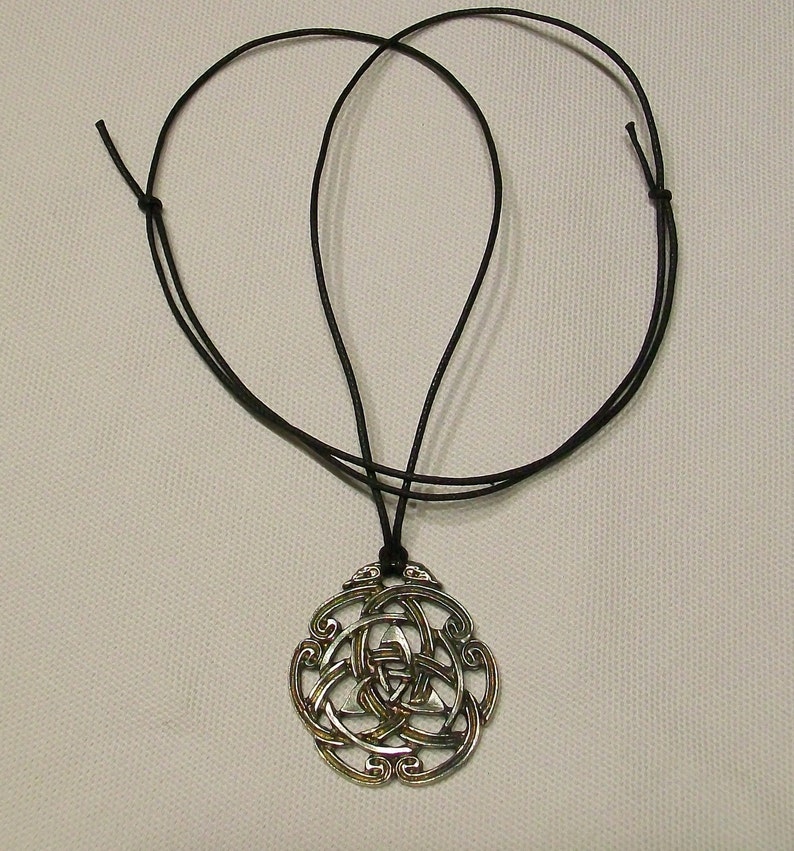 The Celtic Knot Trinity Pendant Necklace for Jewelry image 4