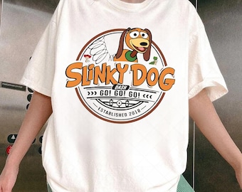 Slinky de Toy Story retro de Disney (PNG), Slinky de Toy Story (PNG), Reino Mágico (PNG), Viaje familiar de Disney (PNG), Regalo de cumpleaños (PNG)