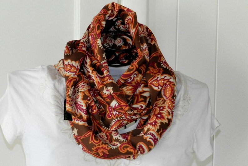 Light Grey Paisley-printed Infinity Scarf Necklace