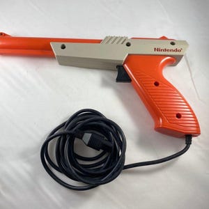 Nintendo (NES) Orange Light Zapper Gun - Original and Authentic! - Still Works!