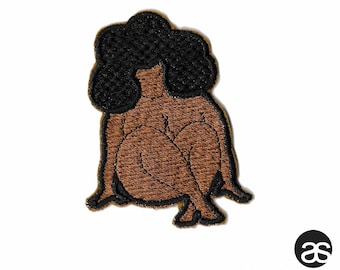 Curvy Cutie-Sitting Iron-on Patch