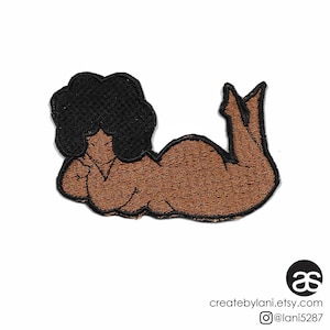 Curvy Cutie-Laying Iron-on Patch