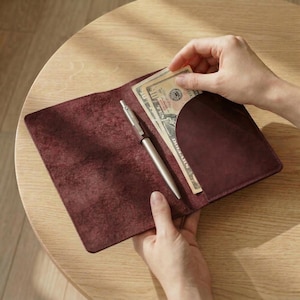 Leather check presenter, Personalized checkbook cover, Leather bill holder, Restaurant bill holder, Personalized guest check holder