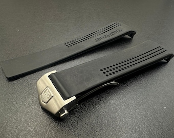 Cinturino per orologio Tag Heuer in gomma nera da 20 mm con fibbia