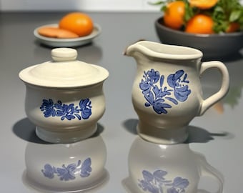 Vintage Pfaltzgraff Yorktowne Creamer & Sugar Bowl Set Blue Spongeware