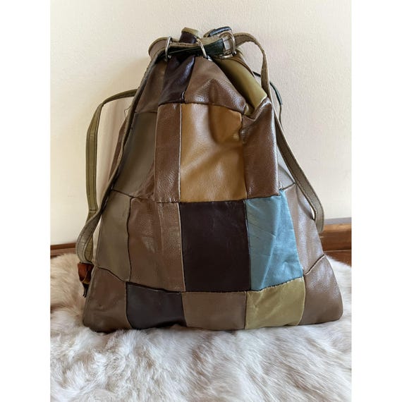 Brown Leather Patchwork drawstring Backpack  Bag Vintage 1980s/90s Brown Leather Patchwork Clip Front  main image 2