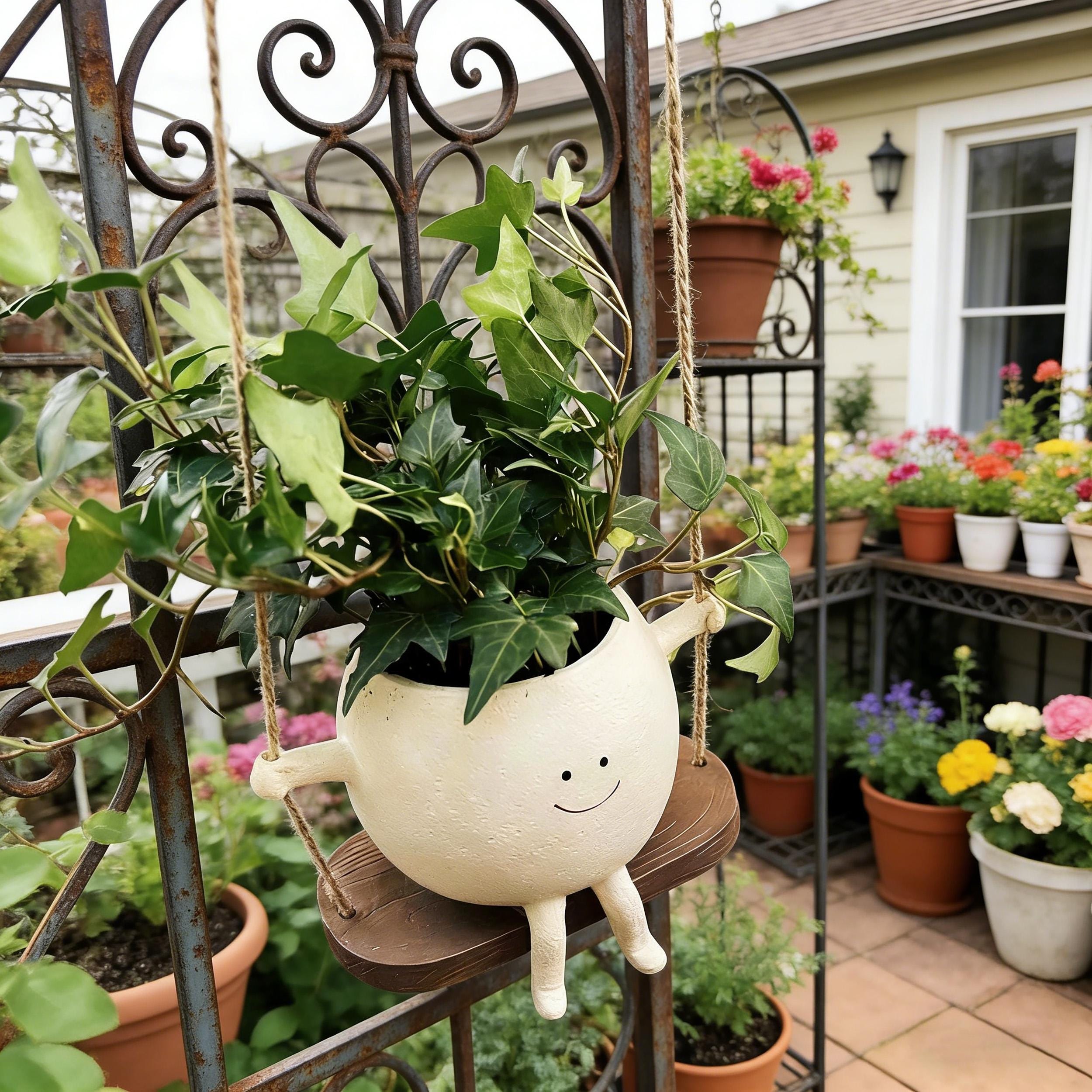 Blumentopf Mit Lachendem Gesicht – Aus Kunstharz, 12 Cm, Als Übertopf Oder Stiftehalter, Für Schreibtisch, Regal & Büro Blumentopf Mit Gesicht