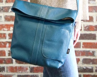Cobalt Blau Leder Umhängetasche: Handgemachte Upcycled Satchel, Elfenbeinfarbene Nähte, Eco-Friendly