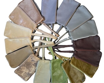 Upcycled Leder Wristlet-echtes Geschenk-einzigartiges Geschenk-Couture Armband-upcycled Patina minimalistische Kupplung-seltene Brieftasche, Valentines Galentines Day