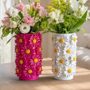Handmade Daisy Vase, White Floral Vase, Cottagecore Home Decor
