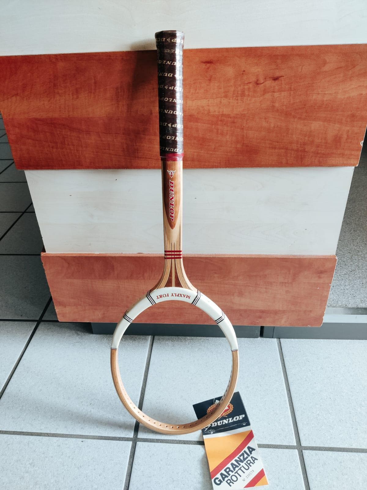 Dunlop Maxply - Main Image