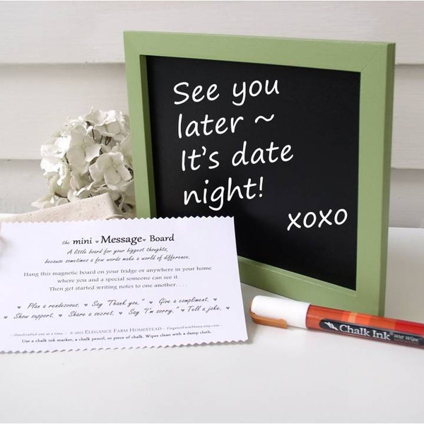 8 x 10 tableau de message pour les couples - Bois massif Sage Vert Magnetic Réfrigérateur Notes d’amour avec sac cadeau fait main et marqueur de craie