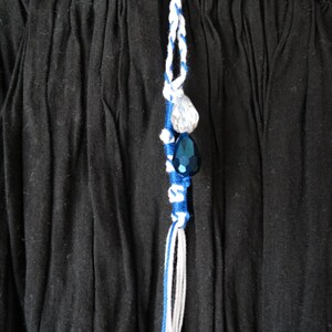 Tzit tzit med pärlor, flätade öglor, feminin stil, blå & vit - TZITZIT TZITZIOT, Utmärkt kvalitet tillverkad i USA. Judisk/messiansk. bild 3