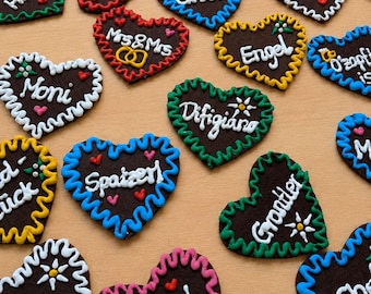Personalisierbare Lebkuchenherz-Anstecker zur Hochzeit, JGA & Wiesn/ Oktoberfest, Geburtstag etc.