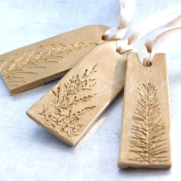 Ceramic Ornament with Natural Plant Impression Christmas Holiday Decoration Gold Elongated