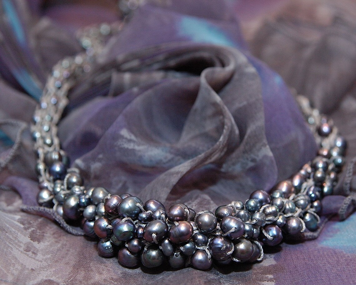 Freshwater Pearls Yarn Necklace Handknitted From Gray Nylon Etsy