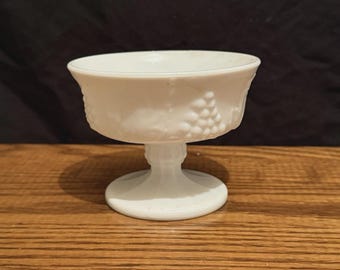 Vintage Old White Milk Glass Compote Bowl With Pedestal And Grape Design 804