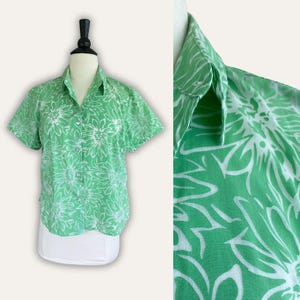 Vintage Hawaiian Button Down Shirt | Green Floral Tropical Short Sleeve Blouse | Boho Summer Shirt | Vacation Shirt | 90s Hawaiian Shirt