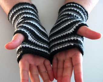 Crochet Pattern PDF Ombre Spiral Fingerless Gloves Long Fingerless Arm Warmers