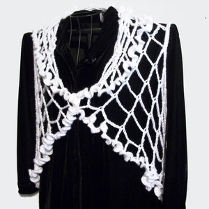 PDF Crochet Pattern: Spiderweb Circle Vest Gothic Halloween - Etsy