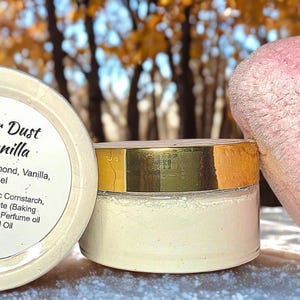 Sugar Dust by Vanilla Luxury Dusting Powder