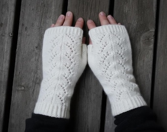 Lace Armstulpen Strickmuster | Leichte Armstulpen.