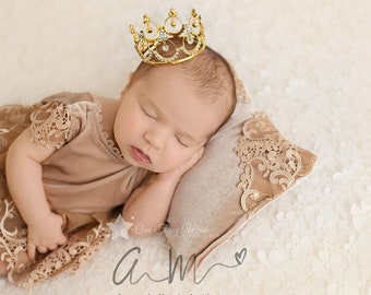 Baby Crown headband, gold crown, princess crown, baby tiara, crown, infant crown headband, newborn crown headband, tiara, infant tiara, prop