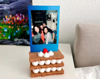 Mille-feuille Polaroid Photo Holder (3D Printed)