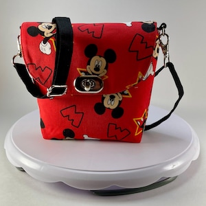Disney Mickey Mouse Crossbody Handbag/Purse/Travel bag