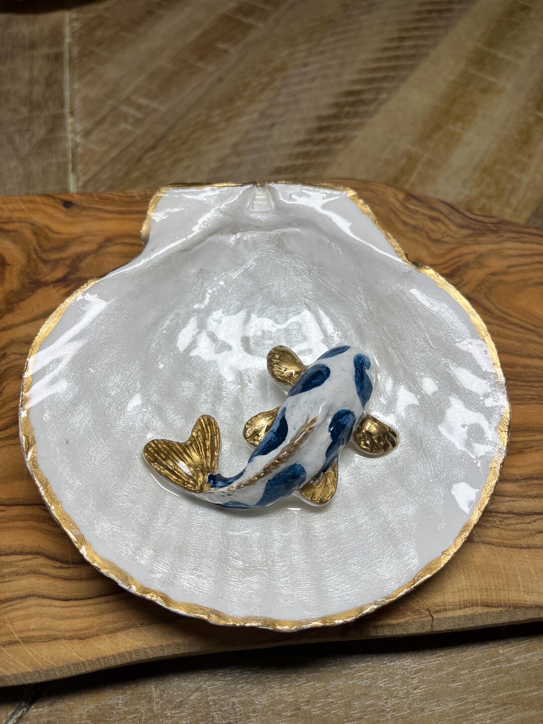 Koi Fish Scallop Shell – Wedding, Anniversary & Engagement Keepsake ...