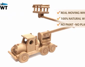 Eco Montessori Wooden Platform Truck – Natural Solid Wood Toy | Real Moving Wheels | No Paint