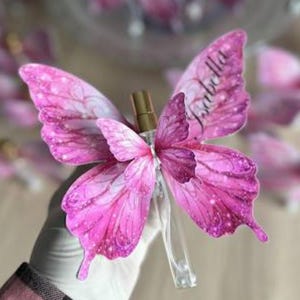 Flacone di profumo a forma di farfalla personalizzato: elegante bomboniera per baby shower (vuoto)