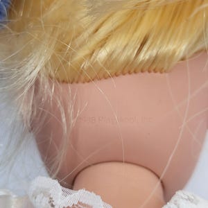 Playskool Dolly Surprise Wedding Bouquet Doll 10" Vintage 1988 image 9
