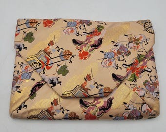 Bolso de mano tipo sobre hecho a mano, estilo japonés, con faja obi y tela de brocado dorado Kinran.