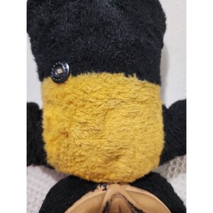 Muñeco de peluche vintage de Mickey Mouse de Disney de la década de 1940, marca Gund, con cara de goma. imagen 11
