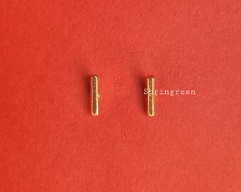 18K Solid Gold Bar Studs For Women | Minimal Dainty Everyday Earrings