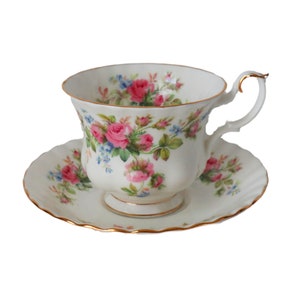Royal Albert Vintage Teacup and Saucer Moss RoseTea Cup Floral English Bone China Garden Tea Party