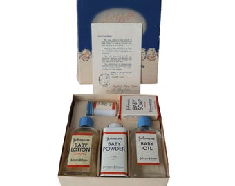 Coffret cadeau pour bébé Johnson & Johnson des années 50 - Dans la boîte