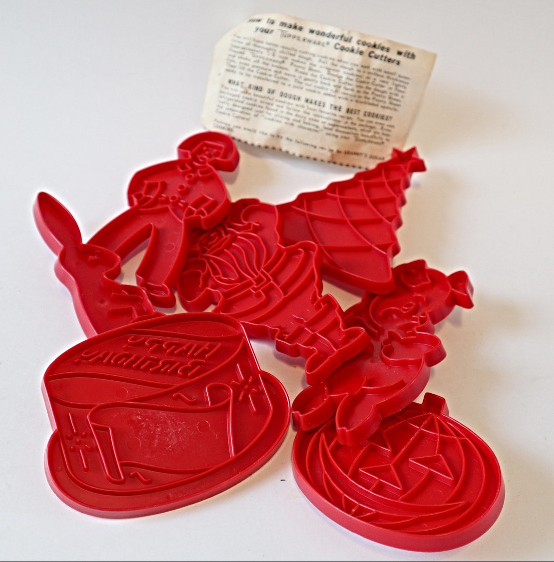 7 Cookie Cutters Tupperware Cookie Cutter Cutters Christmas Cookie Cutters Happy Birthday