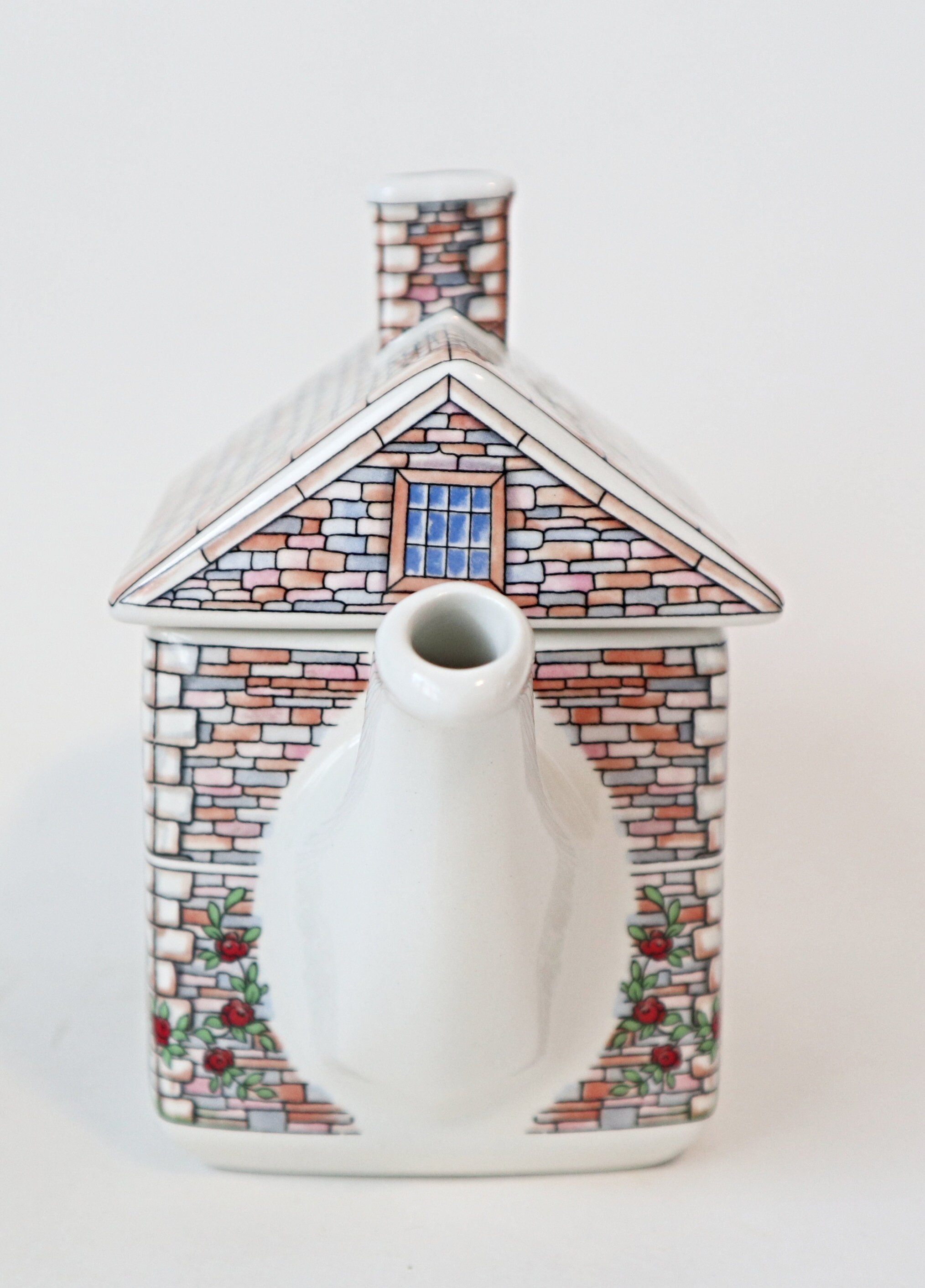 Vintage Sadler English Country Houses 17th Century Cottage Teapot 