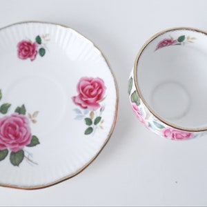 Vintage Elizabethan Teacup and Saucer Pink Rose image 3