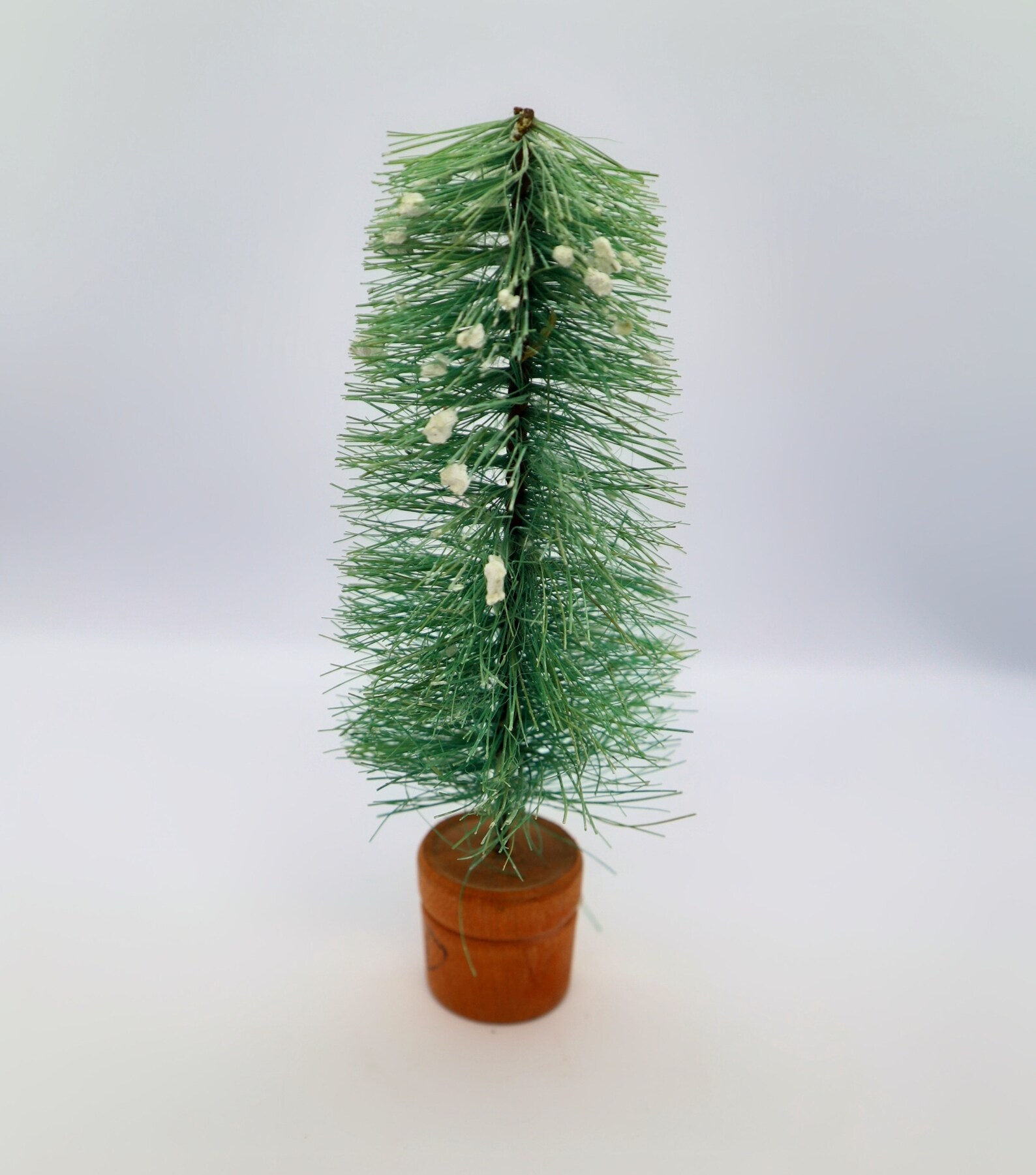 5 Vintage Bottle Brush Christmas Trees With Wood Base Etsy