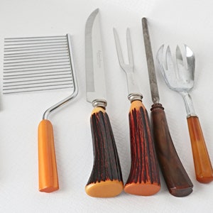 Vintage 6 Bakelite Utensil  Meat Fork Carving Knife Cake Cutter Lifter Lot I
