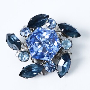 Vintage Blue Rhinestone Brooch Pin Rhinestones
