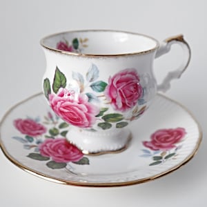 Vintage Elizabethan Teacup and Saucer Pink Rose image 1