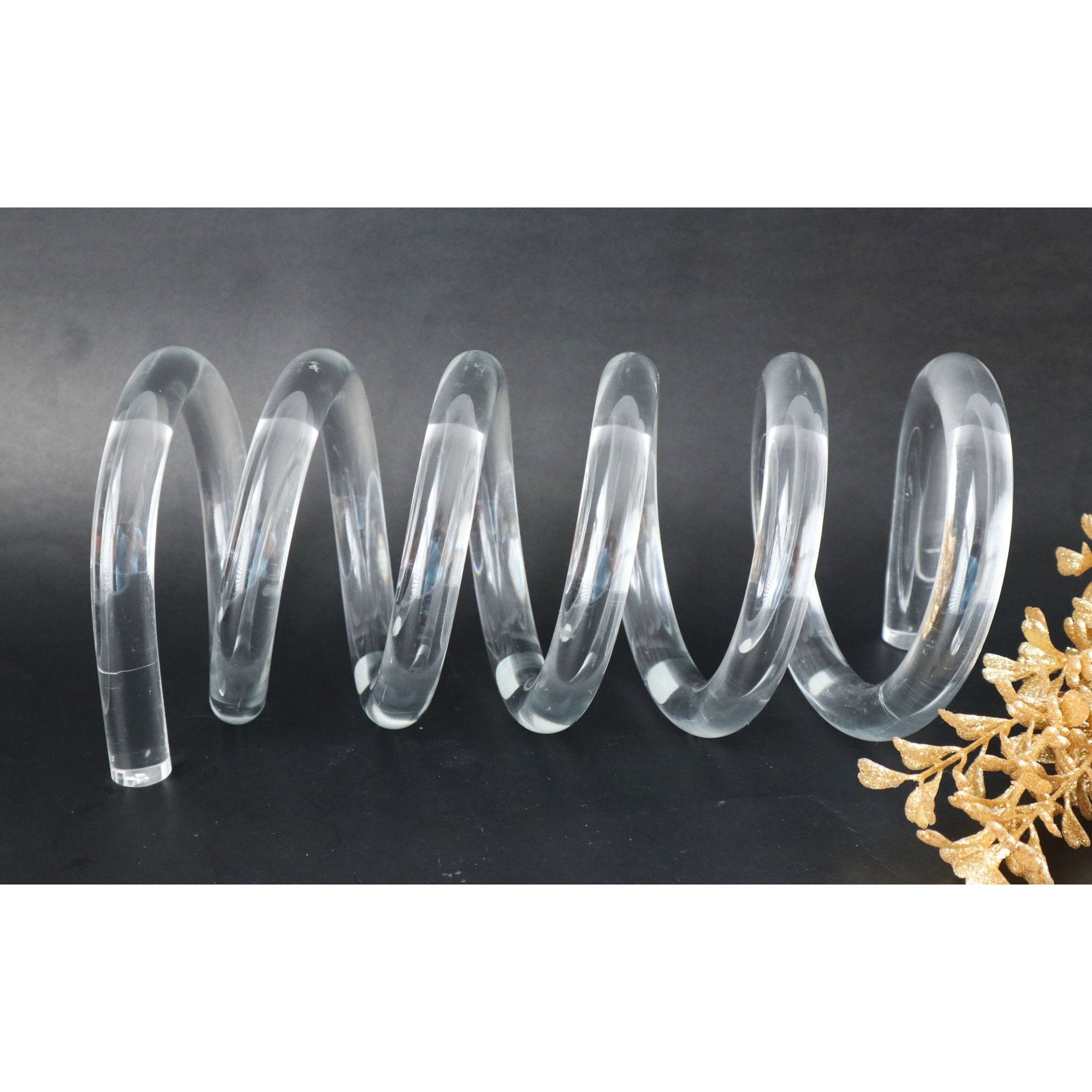 Mid Century Modern Dorothy Thorpe Lucite Spiral Letter Holder Hollywood Regency