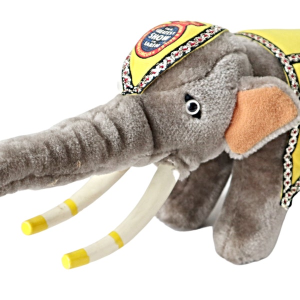 Vintage Barnum & Bailey Circus Elephant Plush Ringling Bros Pink Blanket Tusks
