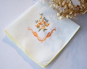 Handkerchief Hanky Hankie Vintage Hankys Hankies Antique Handkerchief Hankerchief  White with Yellow Floral Embroidery